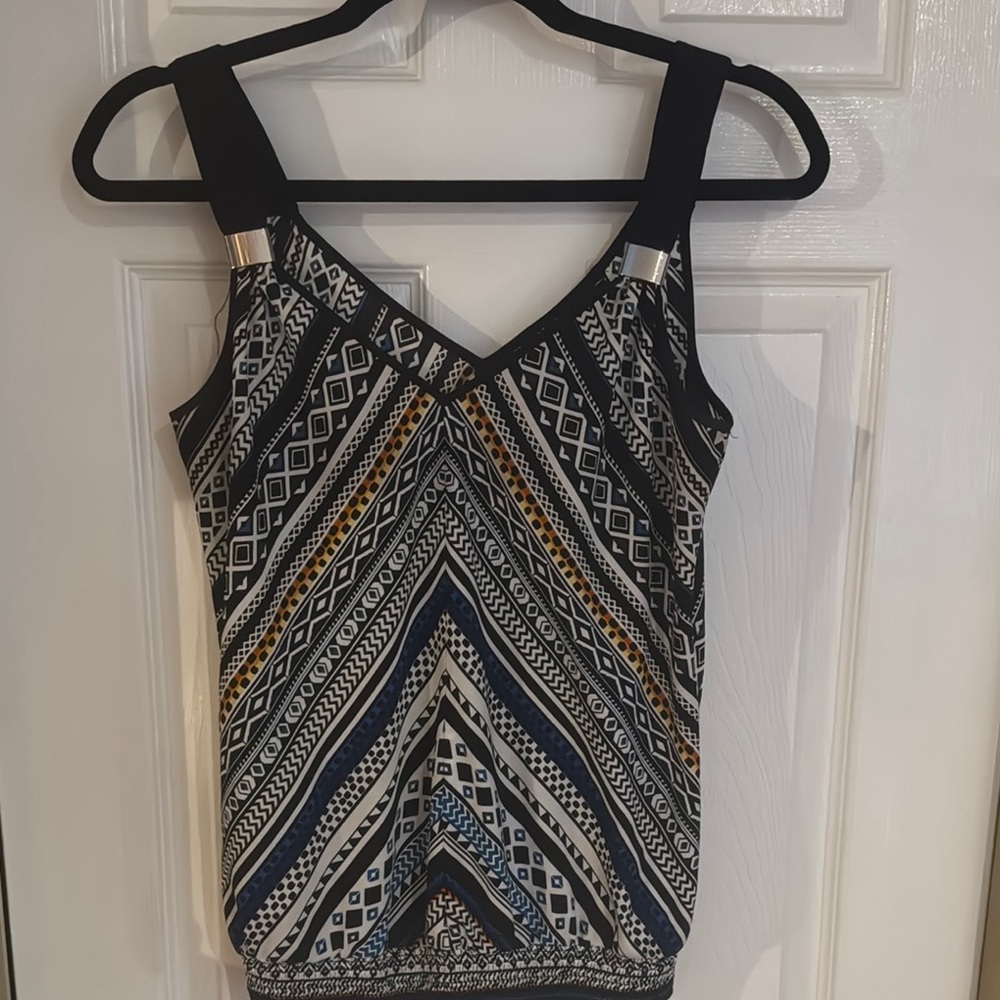 White House Black Market Black and Blue Geometric Tank Top